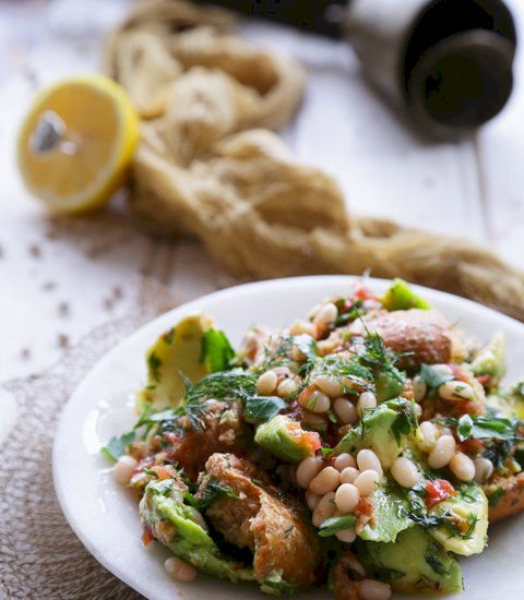 Vikki’s Haricot Bean and Barley Rusk Salad