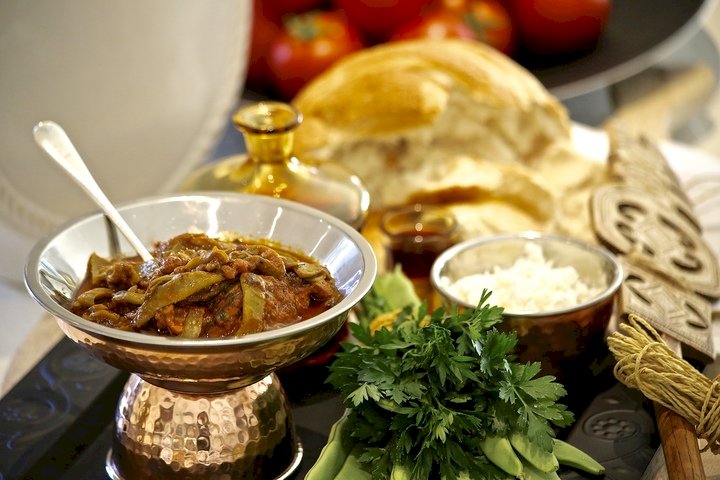 Vasiliki’s Flat Beans with Lamb