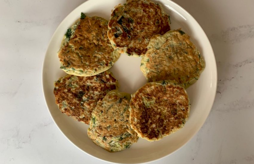 Kolokithokeftedes, Zucchini with feta cheese fritters