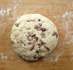 Greek Style olive bread - Eliopsomo