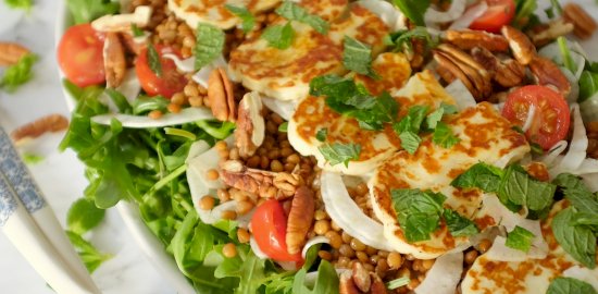 lentils haloumi salad