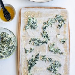 Spinach and Cheese open pita