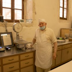 Handmade phyllo making in Rethymno with Chatziparaschos family