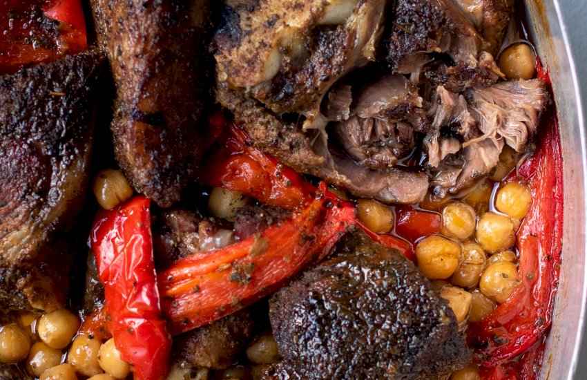 Slow cooked Lamb with Chickpeas and Capsicum