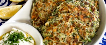 Zucchini and asparagus Fritters with feta
