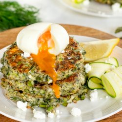 Zucchini and asparagus Fritters with feta