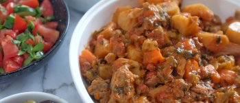 Kolokasi me hirino – Taro stew with pork