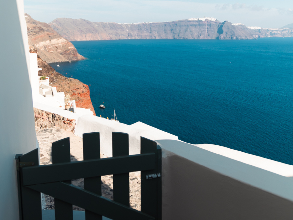 Old Oia Houses