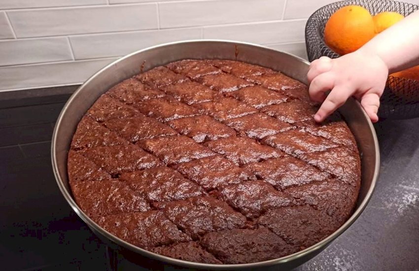 Karydopita – Greek Walnut and Syrup Cake Recipe